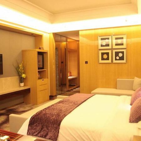Swan Lake Recreation Hotel Foshan Esterno foto